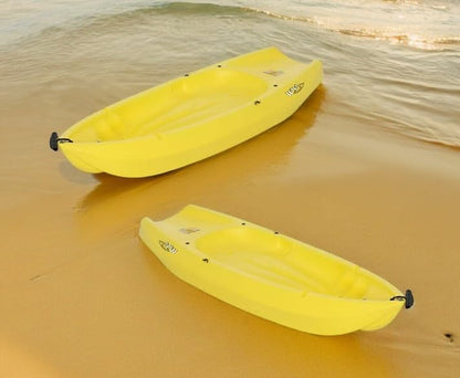 6' Youth Kayak with Paddle. Designed for Stability and Safety, It's The Perfect Choice for Young Paddlers Ready to Conquer The Water